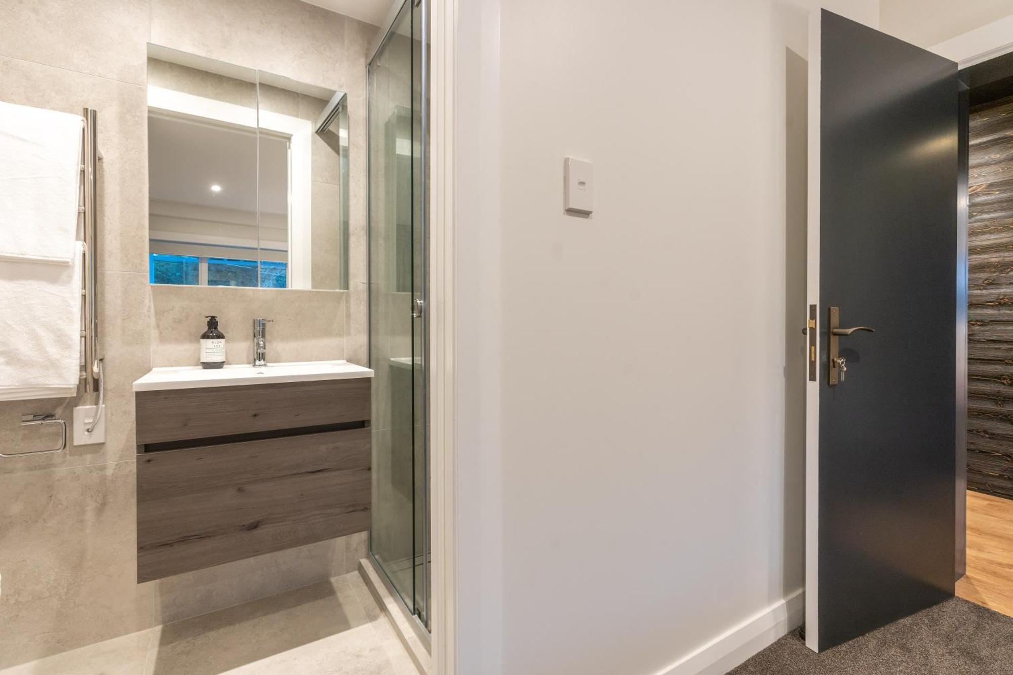 The Village Reserve Boutique Accomodation 奥克兰 外观 照片